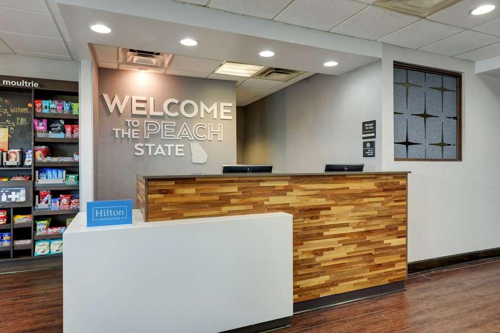 Hampton Inn مولتري المظهر الداخلي الصورة