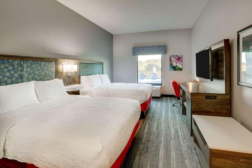Hampton Inn مولتري الغرفة الصورة