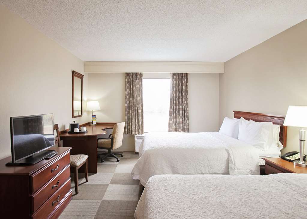 Hampton Inn مولتري الغرفة الصورة