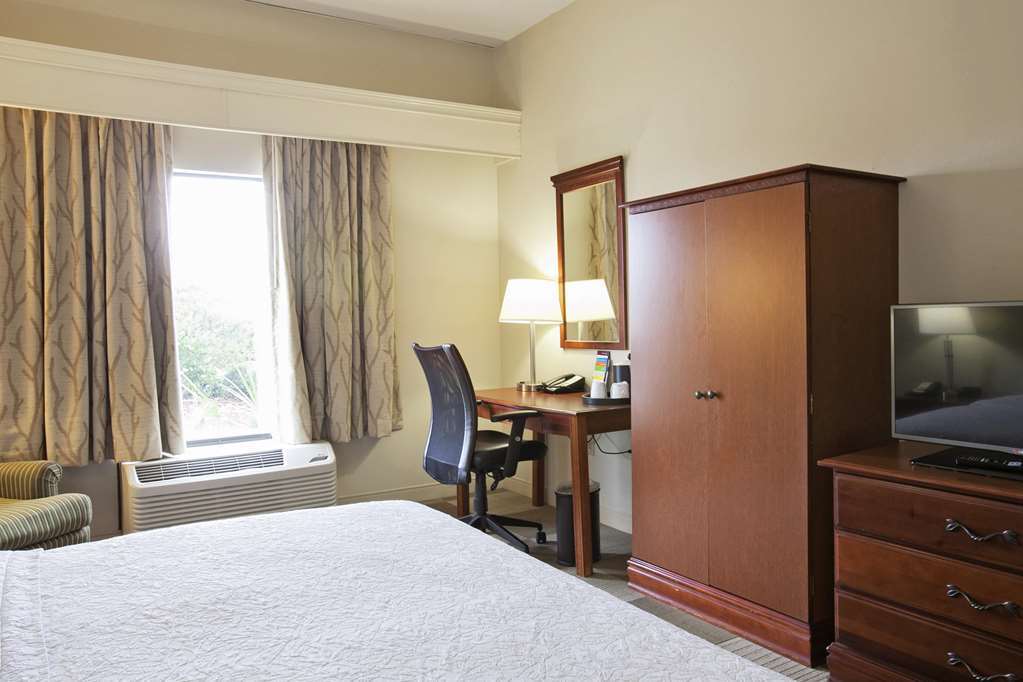Hampton Inn مولتري الغرفة الصورة